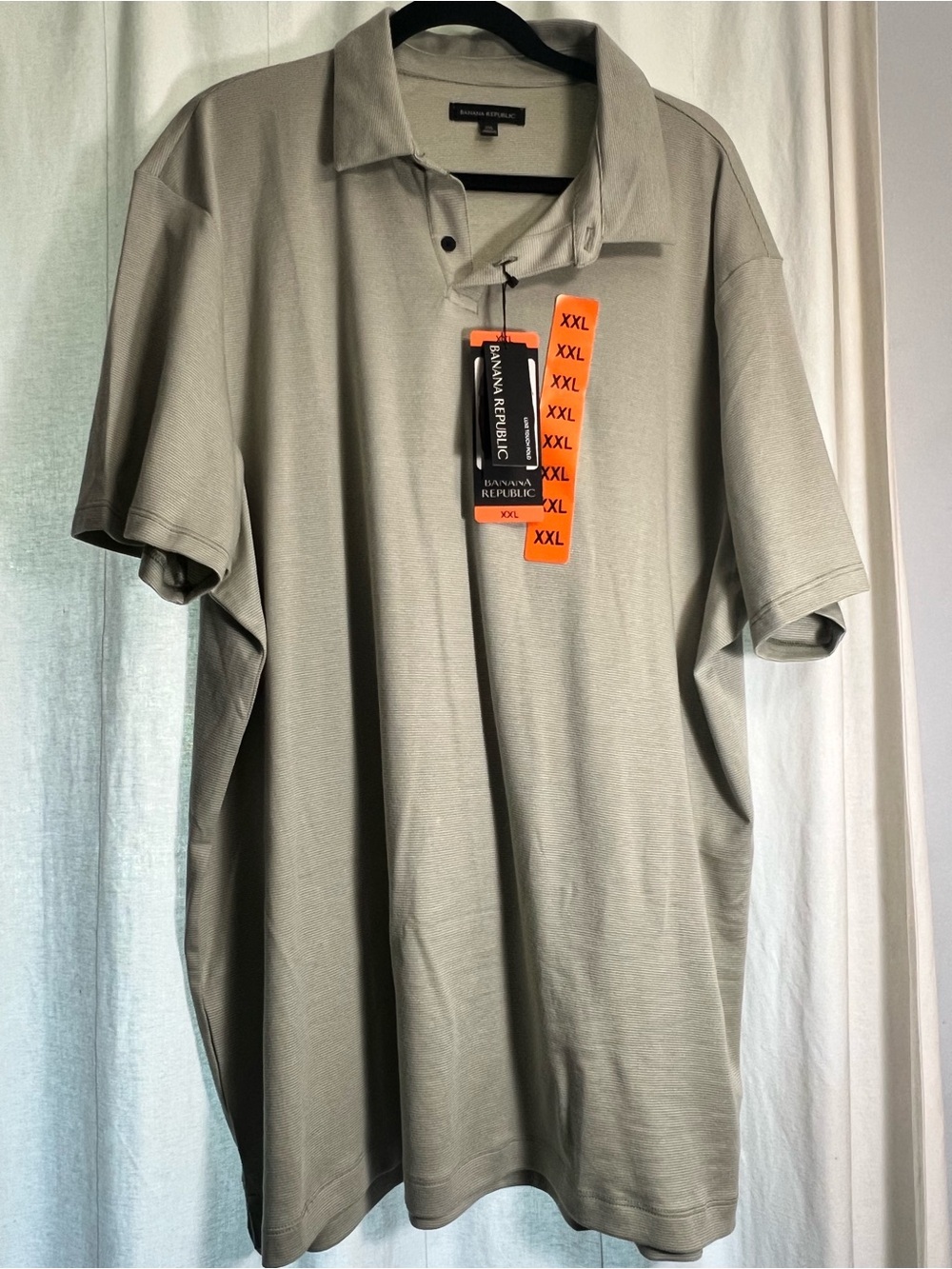 Banana Republic Men's Polo in black